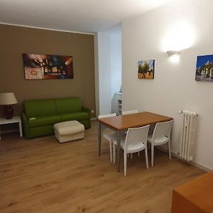 Iris Apartment Qsella